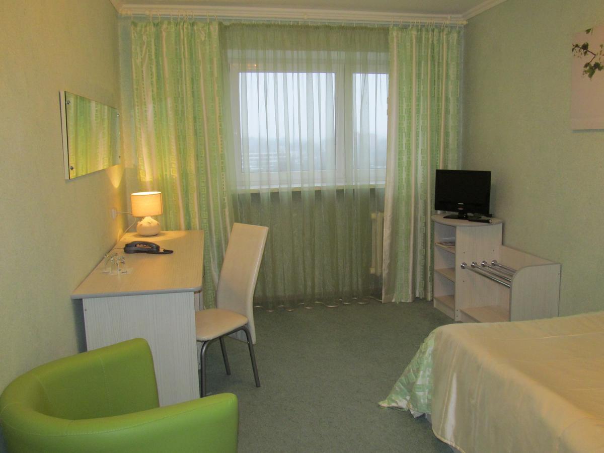 Hotel Vetraz ヴィーツェプスク エクステリア 写真